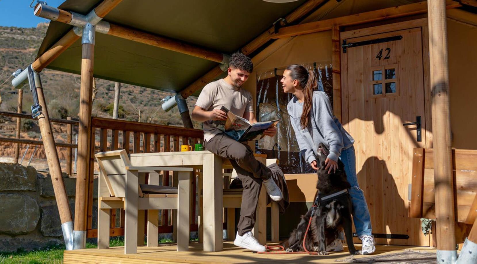 La Noguera Camping Sant Llorenç de Montgai Exterior foto