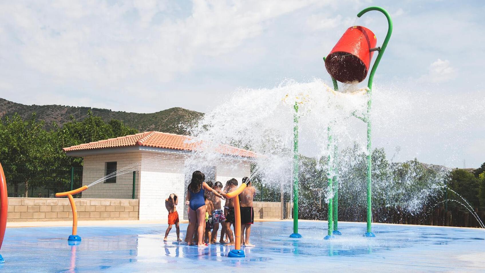 La Noguera Camping Sant Llorenç de Montgai Exterior foto